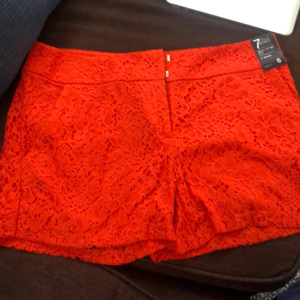 Soft lace shorts